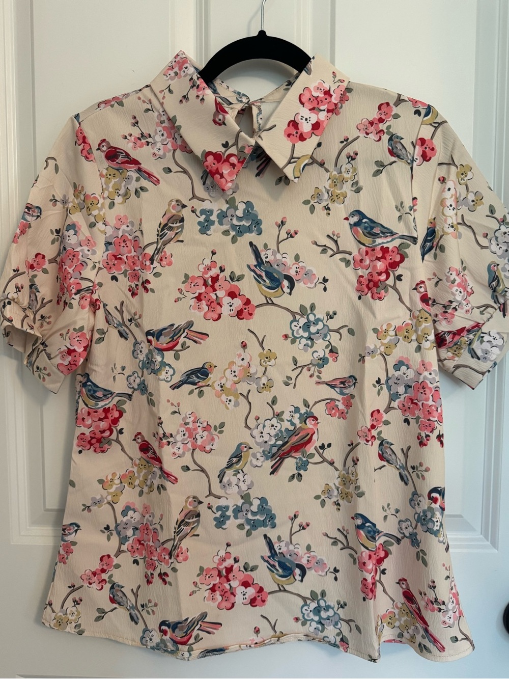 Floral Bird Print Short Sleeve Blouse - Cream Background
